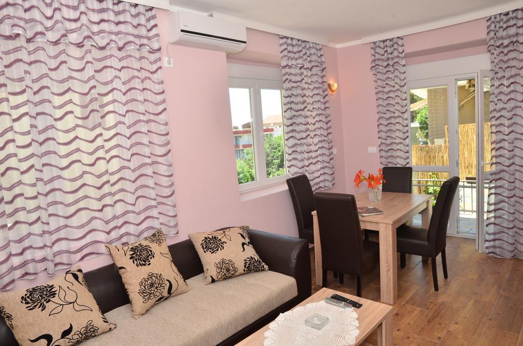 Apartments Cejovic Ulcinj Habitación foto