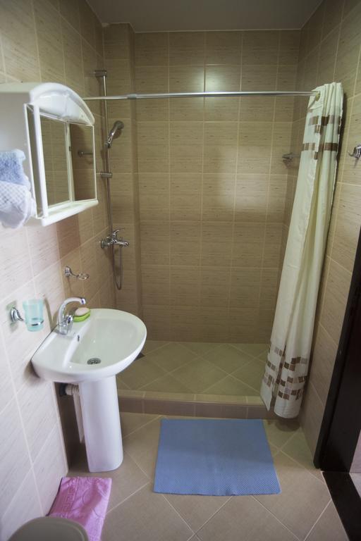 Apartments Cejovic Ulcinj Habitación foto