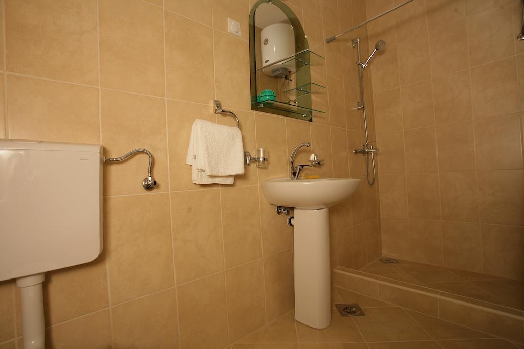 Apartments Cejovic Ulcinj Habitación foto
